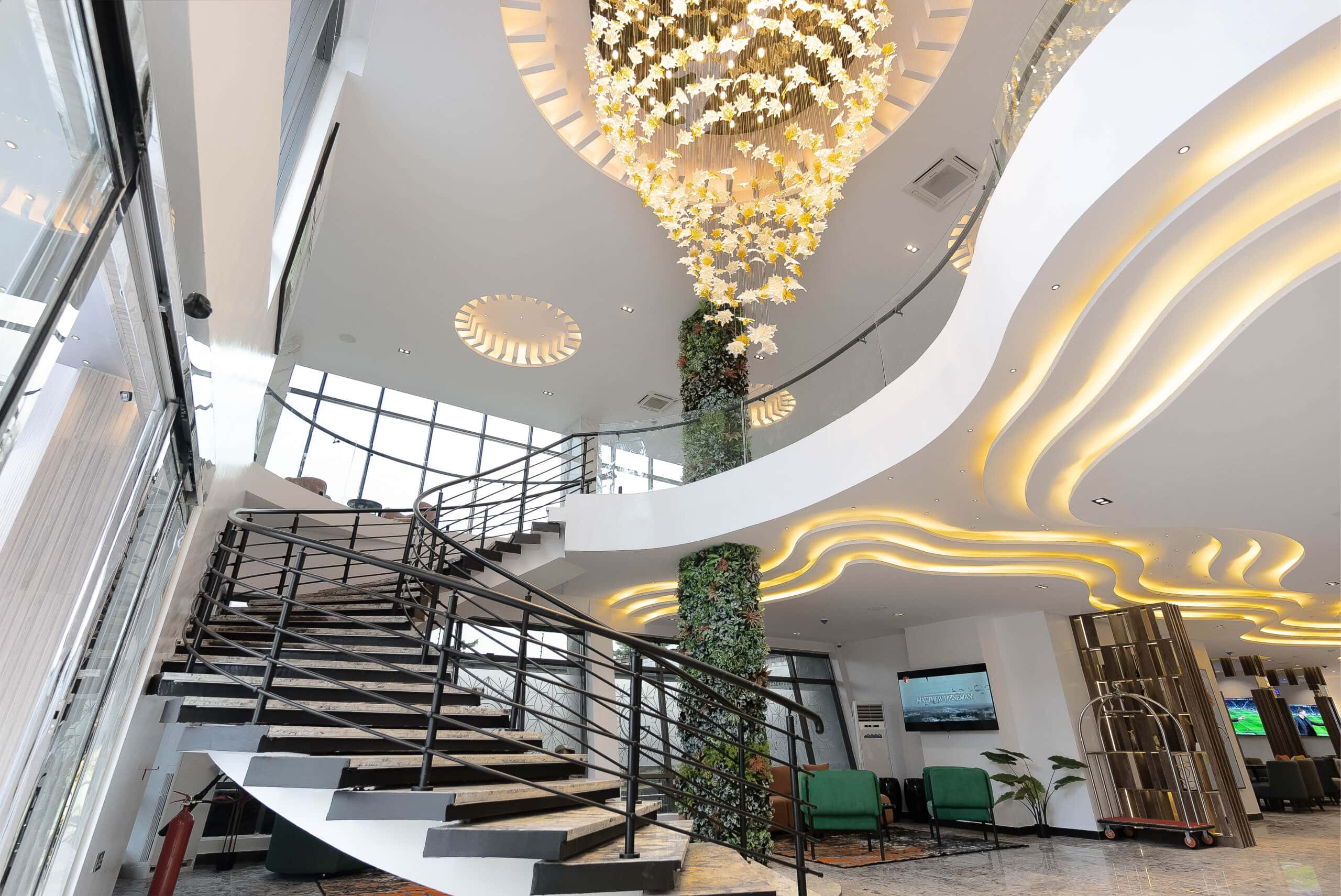 GTA Hotel Luxury Suite